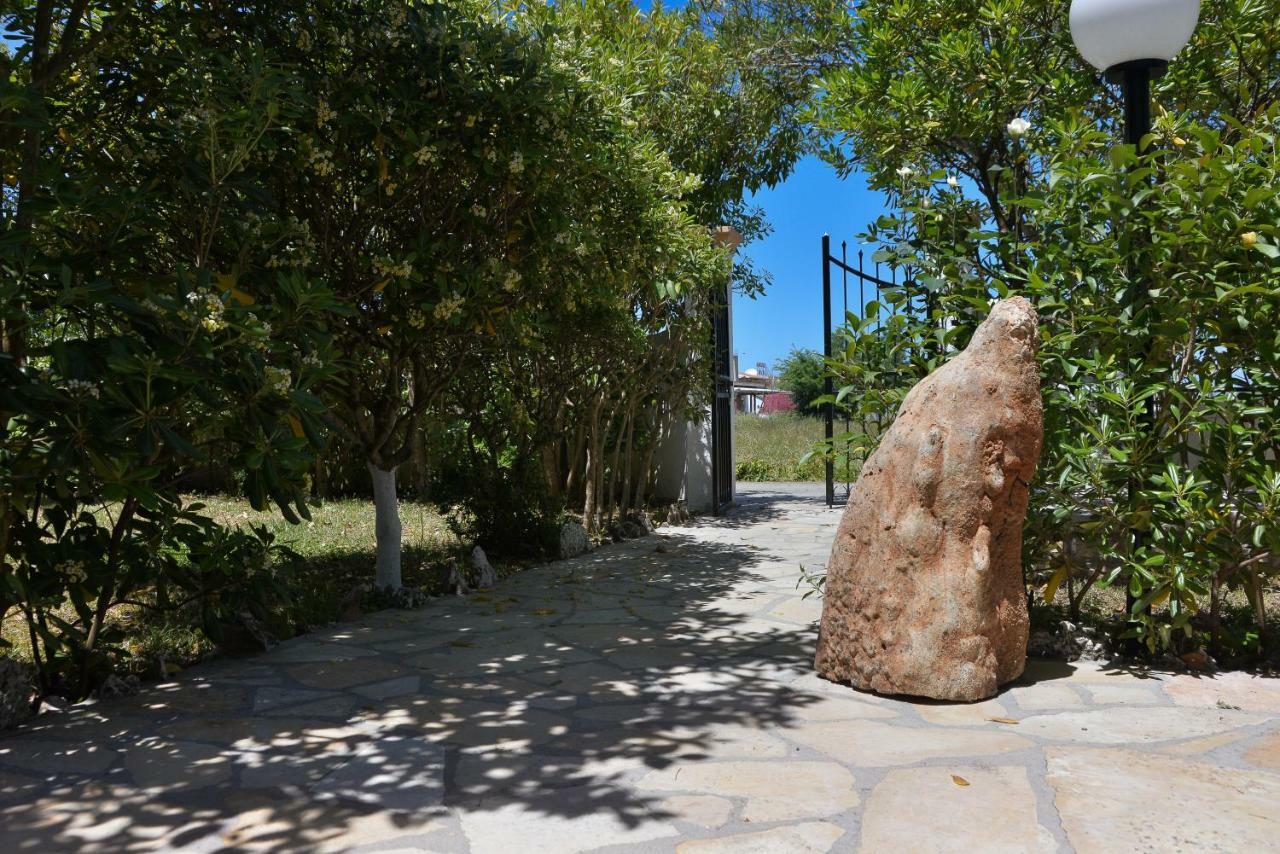 Kostas' Garden Apartment Roda  Exterior photo