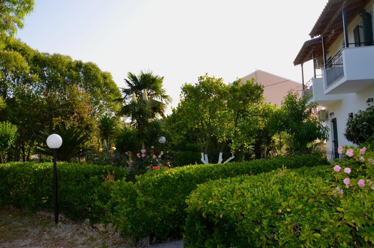 Kostas' Garden Apartment Roda  Exterior photo